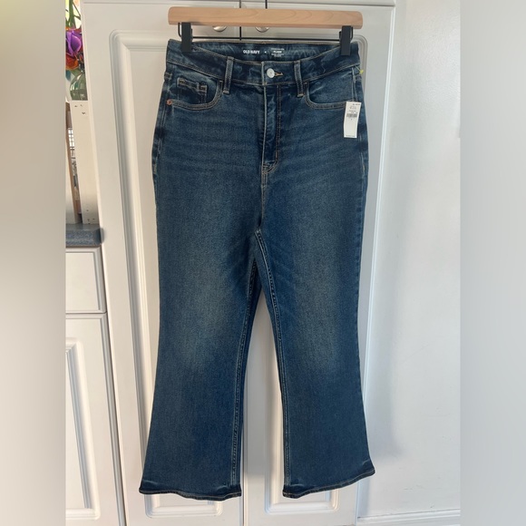 NWT Old Navy Higher High-Waisted Flare Jeans - Picture 4 of 11